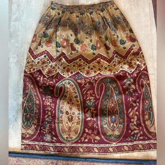 Vintage Ferrara of Milan Paisley Skirt Union Made USA Vintage 12- Modern Small - Picture 2 of 8